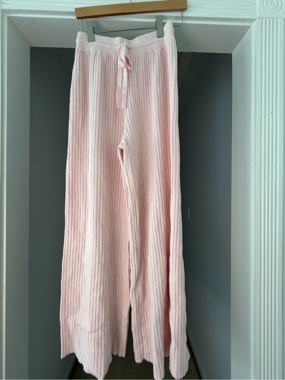 Soft Ribbed Wide-Leg Lounge Pants - Light Pink